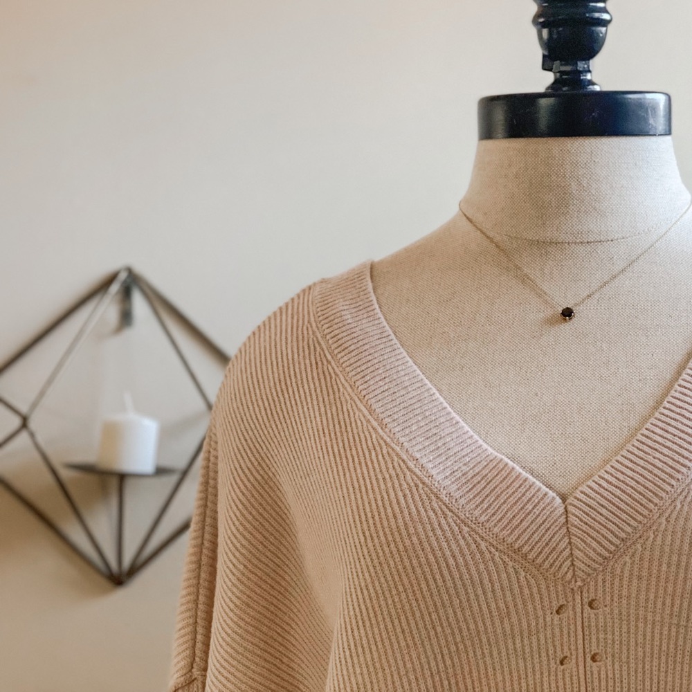 Top Shop Neutral V-Neck Cardagin